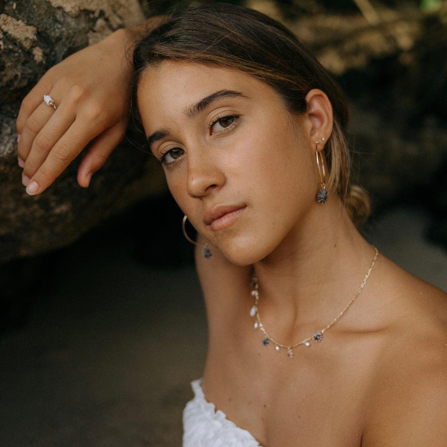 'Opihi Shell Thin Hoops - Gold