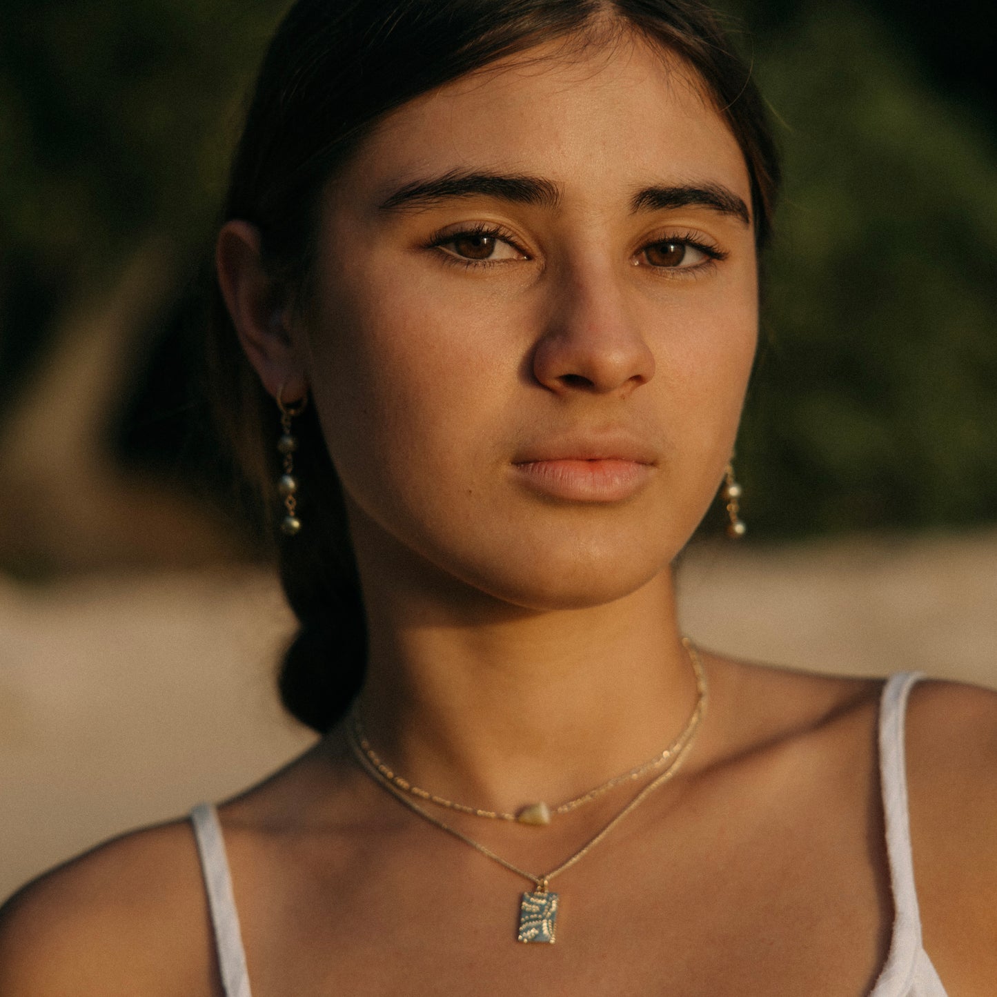 Horizontal Cone Shell Figaro Chain Necklace