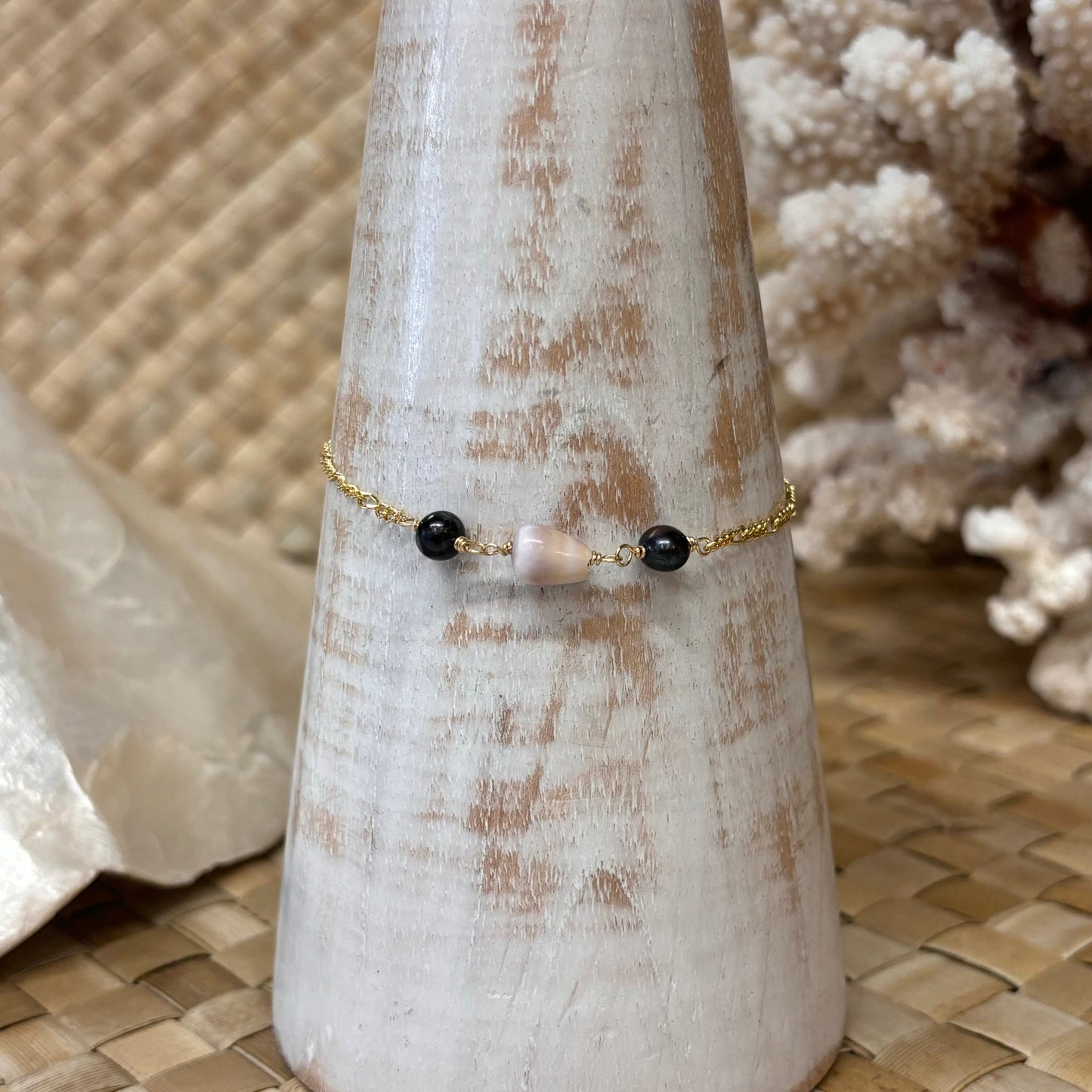 Cone Shell & Double Pearl Bracelet